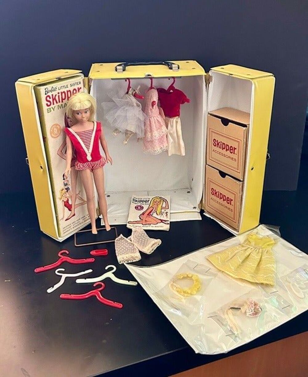 Vintage 1963 Barbie "Skipper" Playset! Case, Booklet, Doll, Outfits & Accessorie